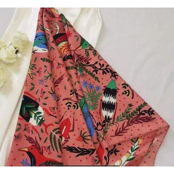 Birds & Insects Whimsical Retro Style Square Silky Scarf NWT - Picture 3 of 5